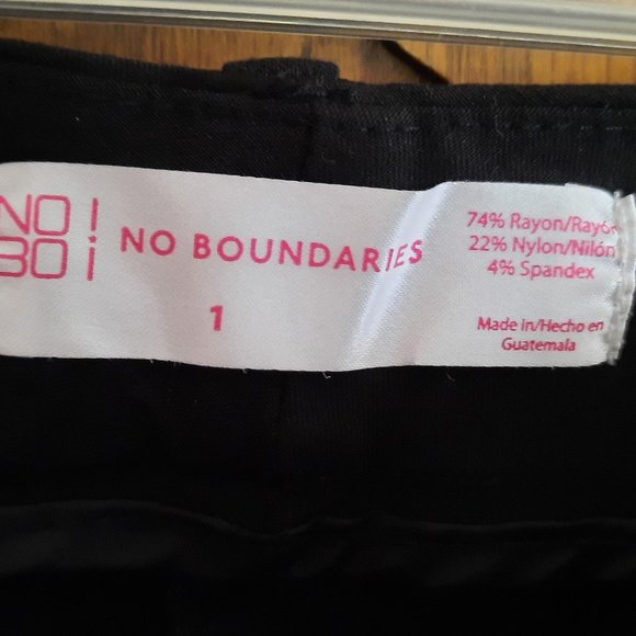 3/$10 Bi-Stretch Skinny Cropped Ankle Pants - Black, Size 2 - Picture 12 of 16